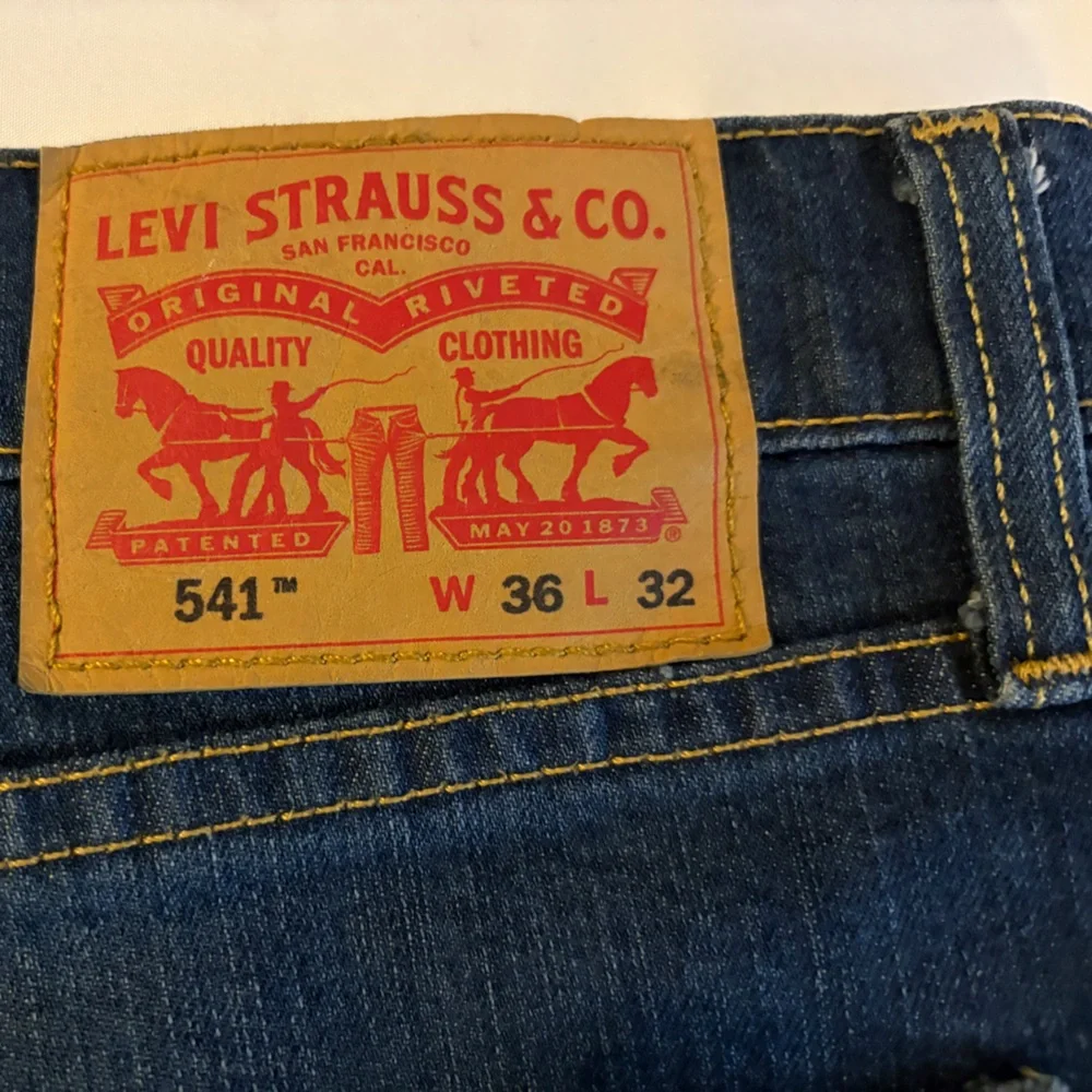 Levi's 541 Men's Straight Blue‎ Jeans